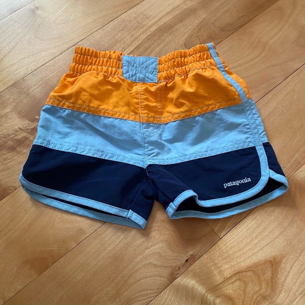 Patagonia swim trunks - 2T - EUC